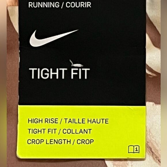 NWT Nike Tropical Print High Rise Crop Leggings - Size XL - Picture 2 of 12